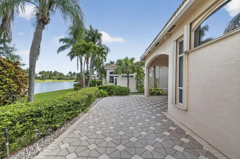 $669,000 | 6935 Fairway Lakes Drive, Boynton Beach, FL 33472