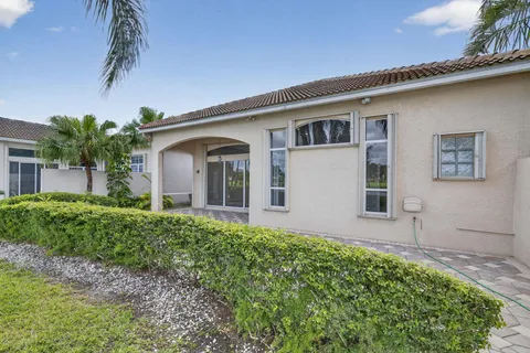 $669,000 | 6935 Fairway Lakes Drive, Boynton Beach, FL 33472