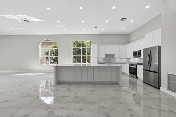 $669,000 | 6935 Fairway Lakes Drive, Boynton Beach, FL 33472