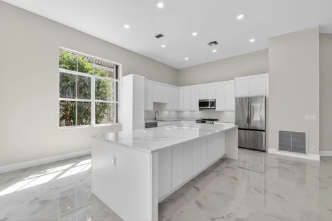 $669,000 | 6935 Fairway Lakes Drive, Boynton Beach, FL 33472