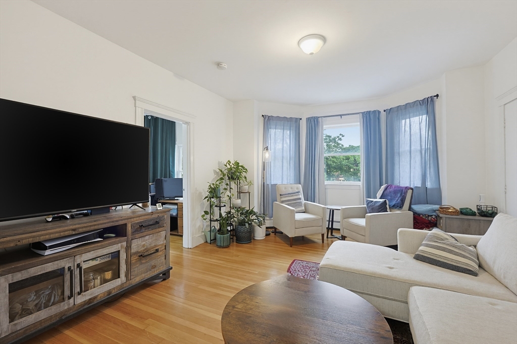87 Broad Street, Unit 3 Lynn, MA 01902 - Photo 5 of 25