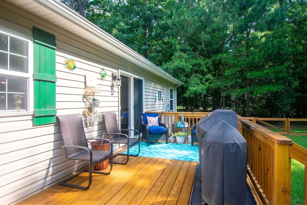 640 Lancelot Drive Reedville, VA 22539 - Photo 26 of 39