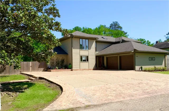 $499,900 | 31765 River Pines Drive, Springfield, LA 70462