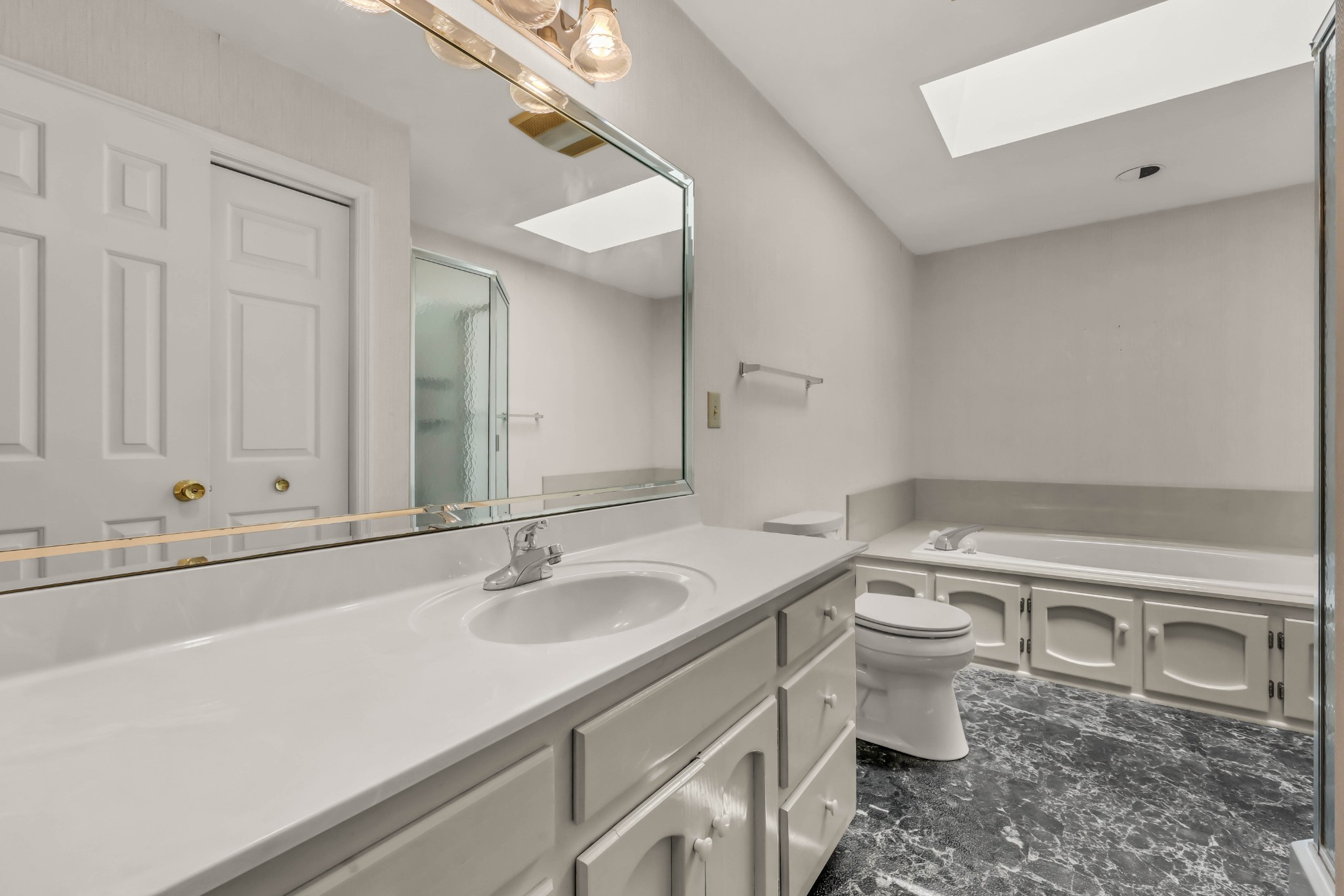 1177 Meriwether Road Clarksville, TN 37040 - Photo 16 of 44 Gallery Image 16