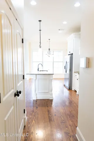 $2,900 | 116 Essen Lane, Madison, MS 39110