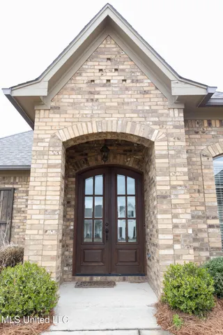 $2,900 | 116 Essen Lane, Madison, MS 39110