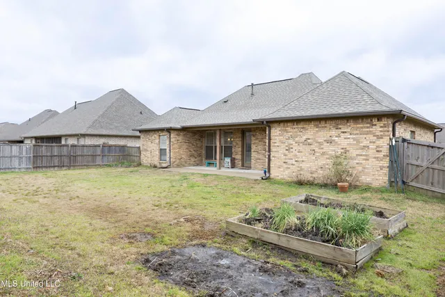 $2,900 | 116 Essen Lane, Madison, MS 39110