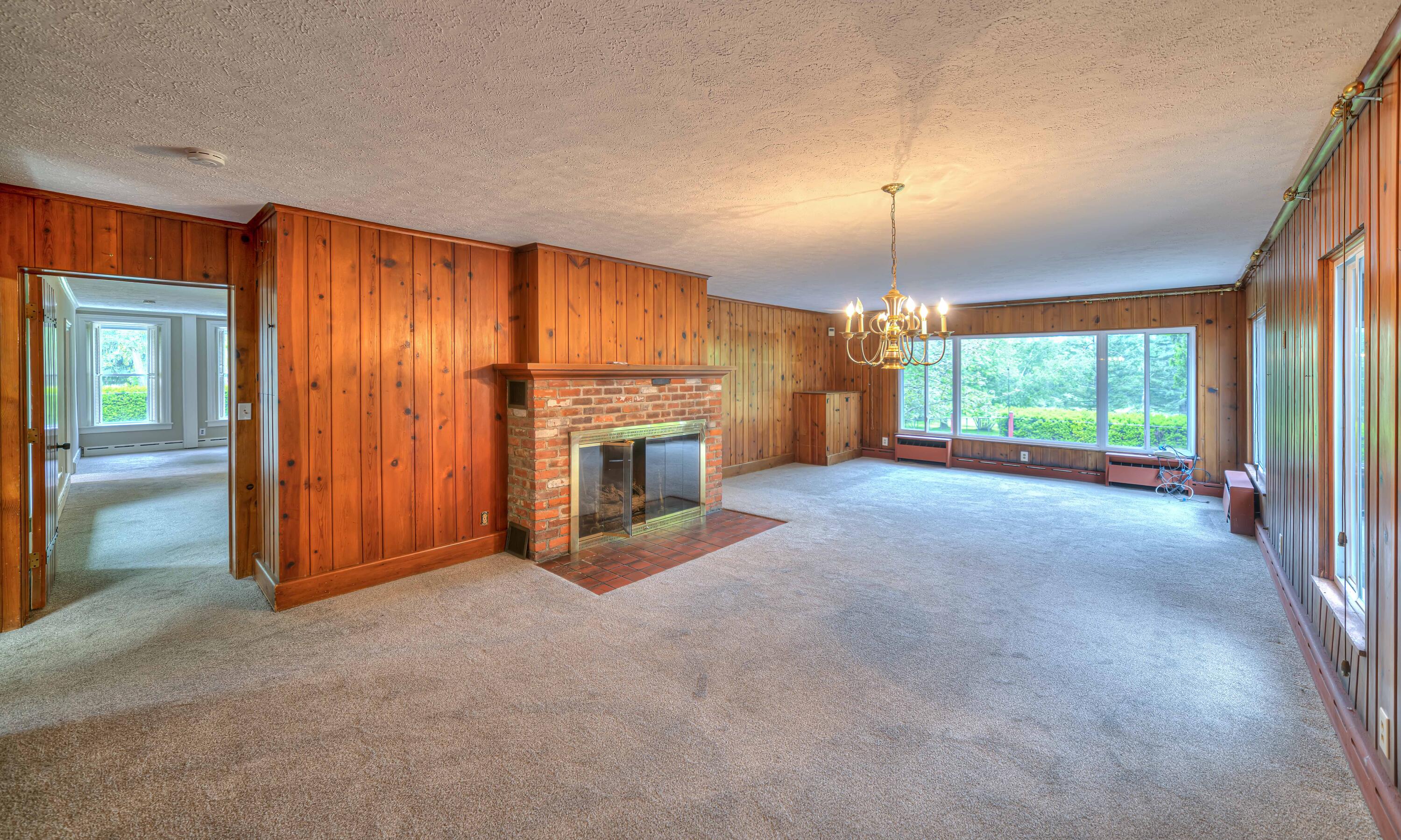 2466 Emmons Road Jackson, MI 49201 - Photo 8 of 51 2466 Emmons Rd Interior 05