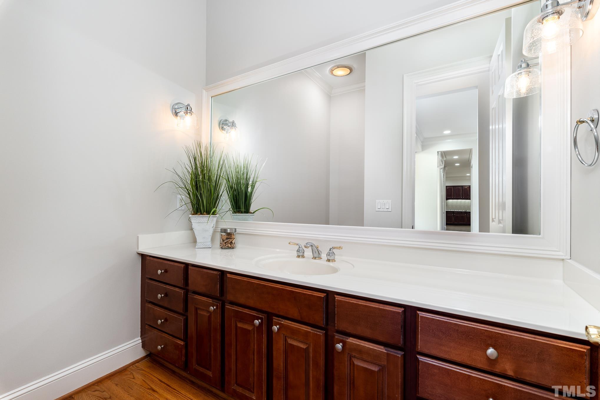 402 Bathgate Lane Cary, NC 27513 - Photo 28 of 56