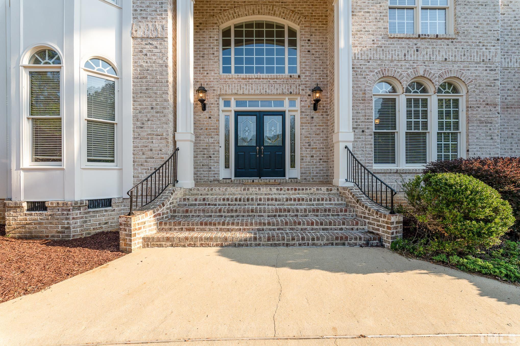 402 Bathgate Lane Cary, NC 27513 - Photo 7 of 56