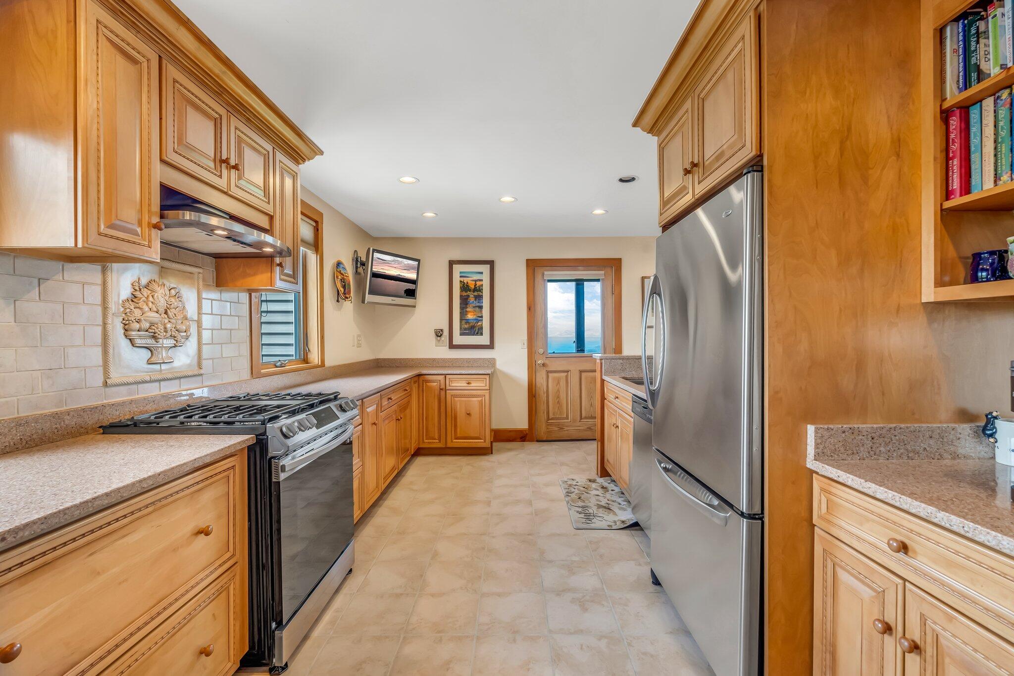 30 Moosehead Isle Road Greenville, ME 04441 - Photo 18 of 32 18