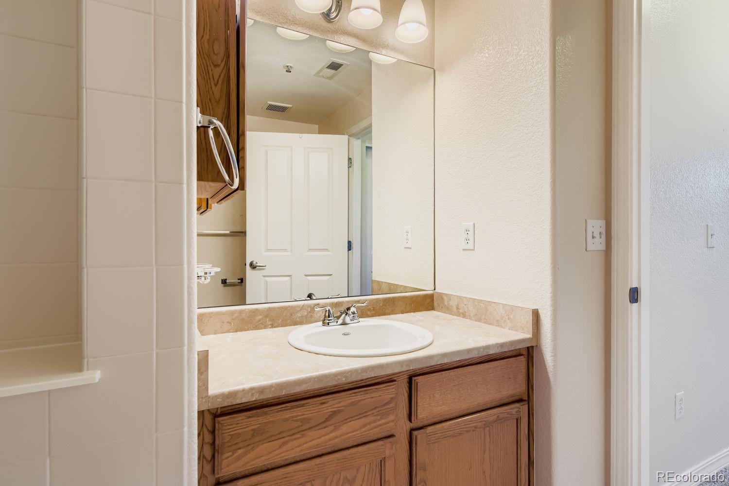 8779 South Kipling Way, Unit 106 Littleton, CO 80127 - Photo 11 of 20