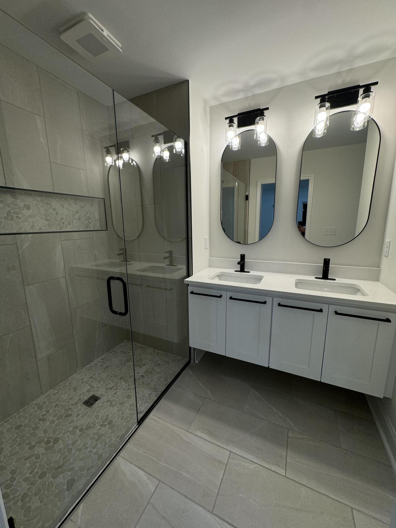 655 Lupton Drive Chattanooga, TN 37415 - Photo 4 of 8 IMG_4250