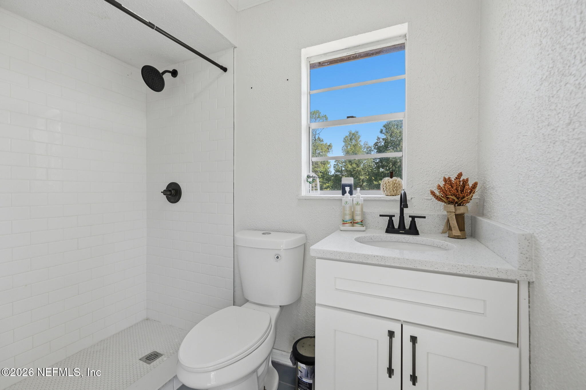 5684 Maverick Road Middleburg, FL 32068 - Photo 26 of 28 bath-casita