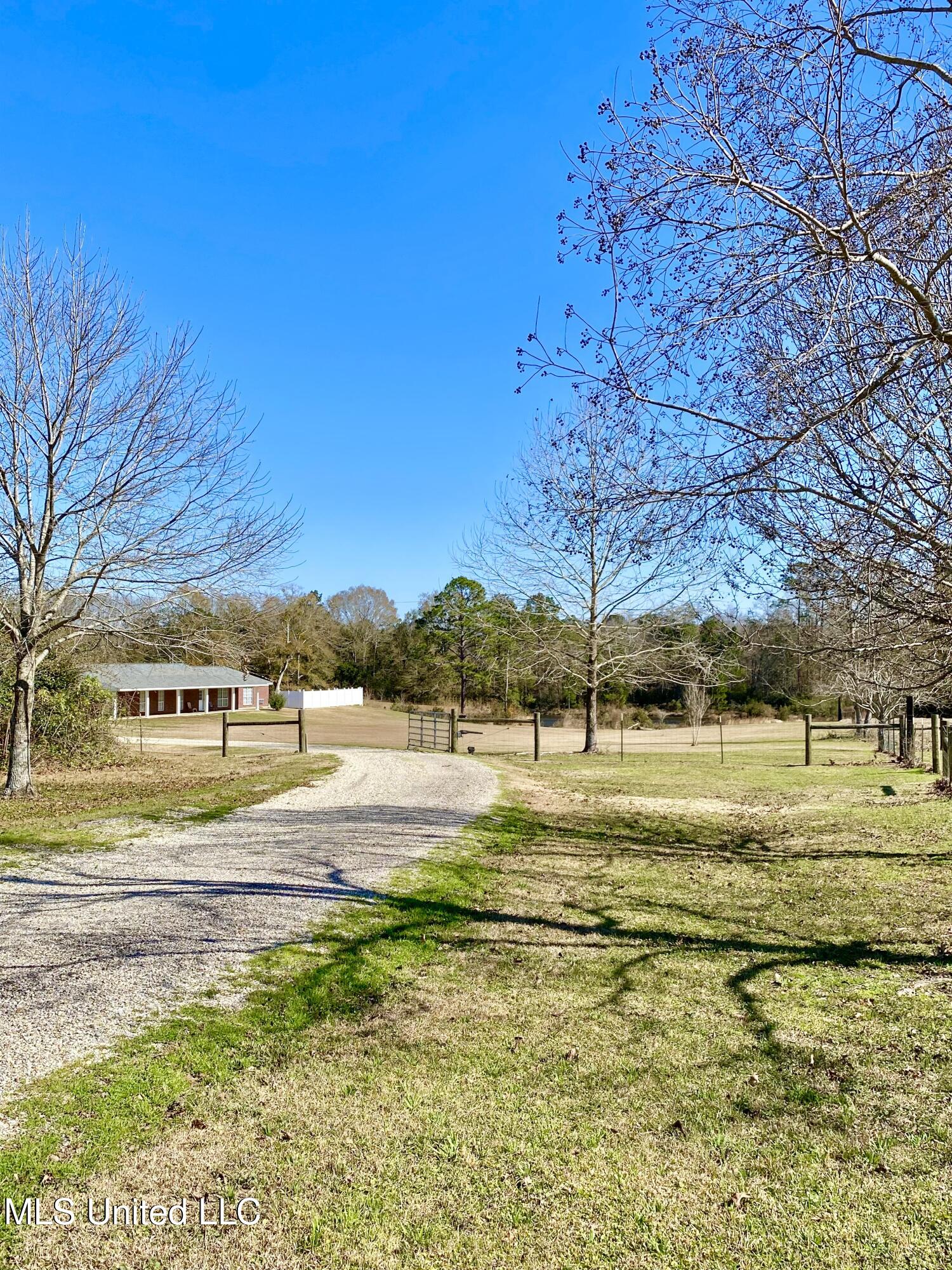 416 F Z Goss Road Picayune, MS 39466 - Photo 54 of 55 54 Home Entry, IMG_1523