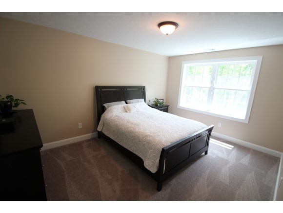 19 Taninger Road Windham, NH 03087 - Photo 14 of 23