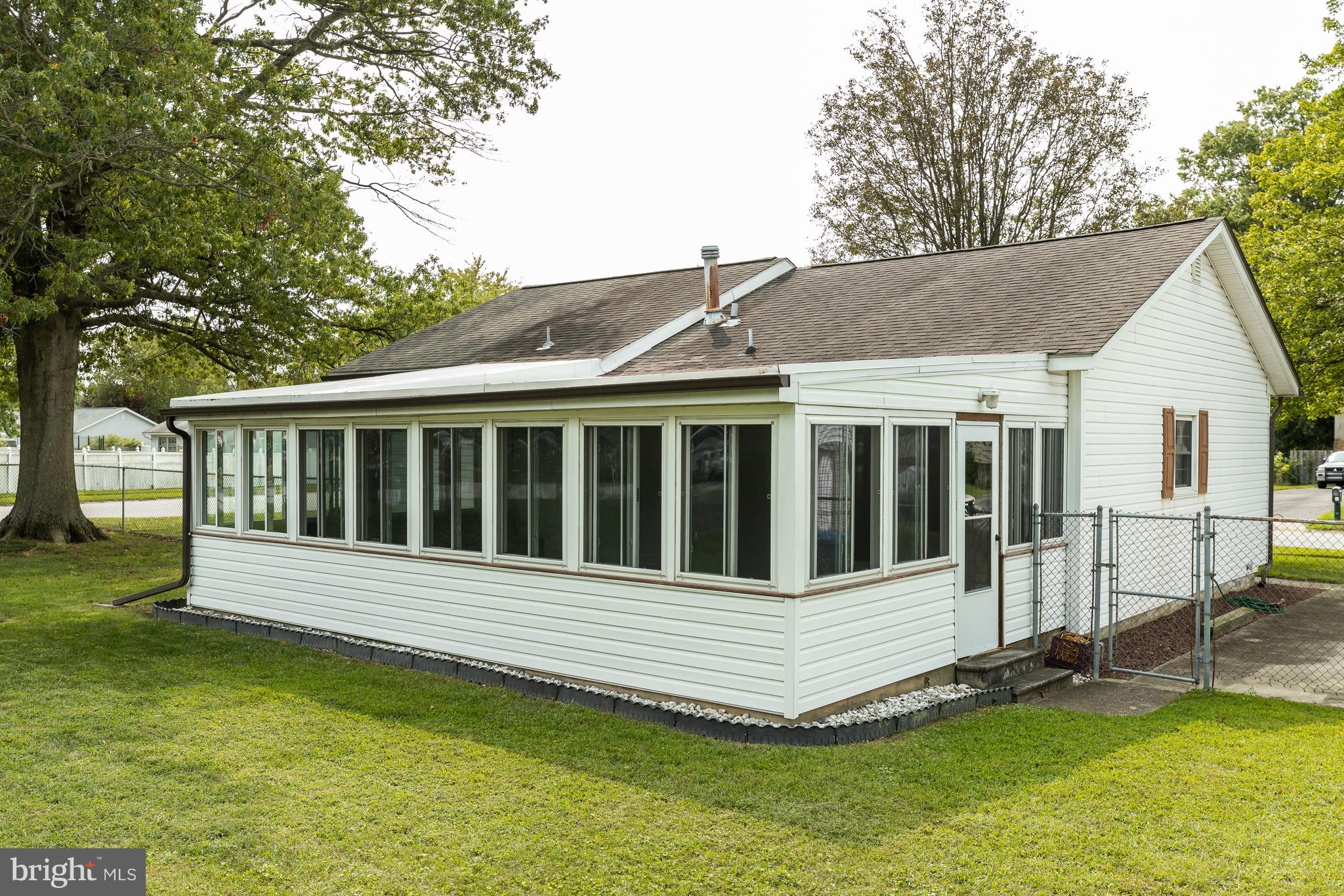 29 Northfield Road Newark, DE 19713 - Photo 3 of 16