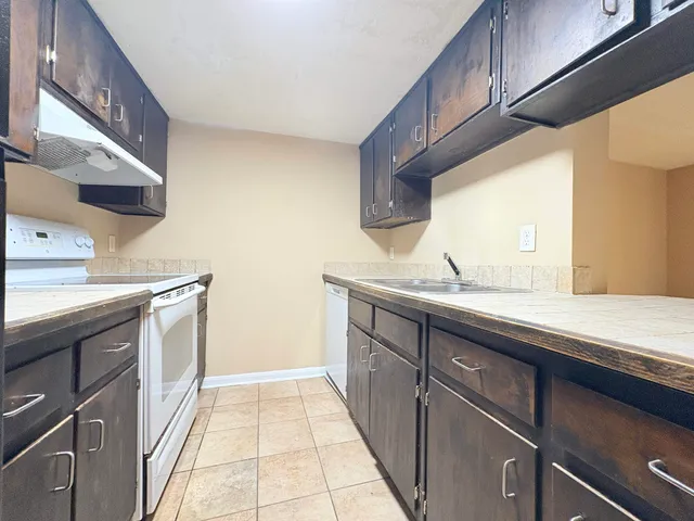 $1,225 | 1936 Portland Avenue, Tallahassee, FL 32303