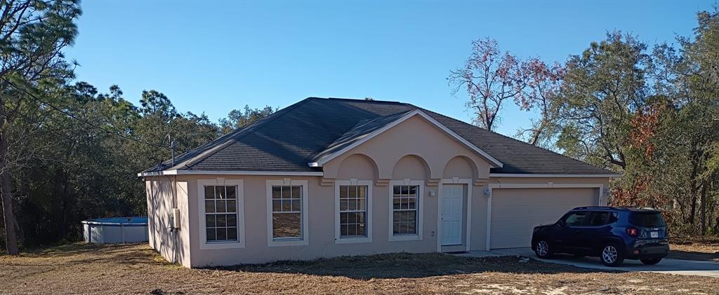 a view of a white house