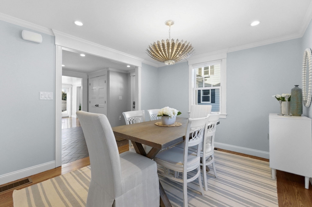 30 Elmhurst Road Arlington, MA 02474 - Photo 12 of 32