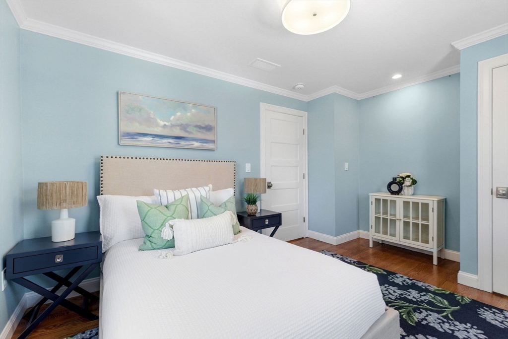 30 Elmhurst Road Arlington, MA 02474 - Photo 22 of 32