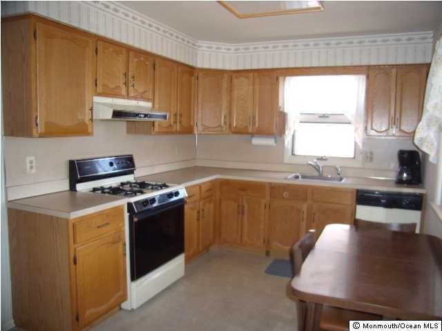 6 Garrett Road Toms River, NJ 08757 - Photo 3 of 3 Additional Photo