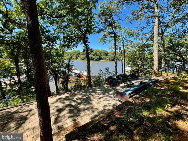 $2,800,000 | 778 Bon Haven Drive, Annapolis, MD 21401