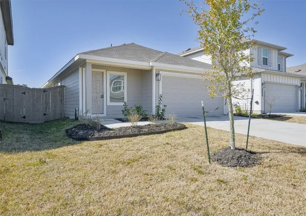 $1,695 | 23604 Nectar Crest Heights, New Caney, TX 77357