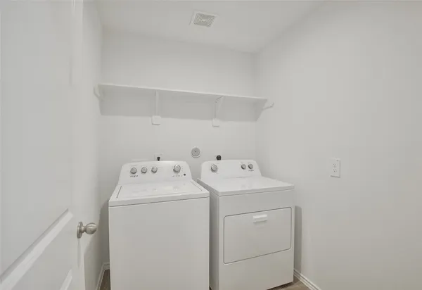 $1,695 | 23604 Nectar Crest Heights, New Caney, TX 77357