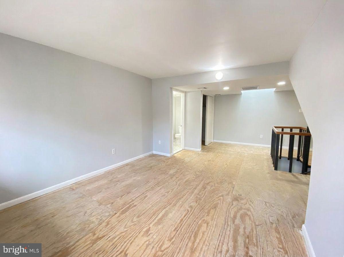 713 Walnut Street, Unit 3F Philadelphia, PA 19106 - Photo 8 of 12 a view of a livingroom with wooden floor