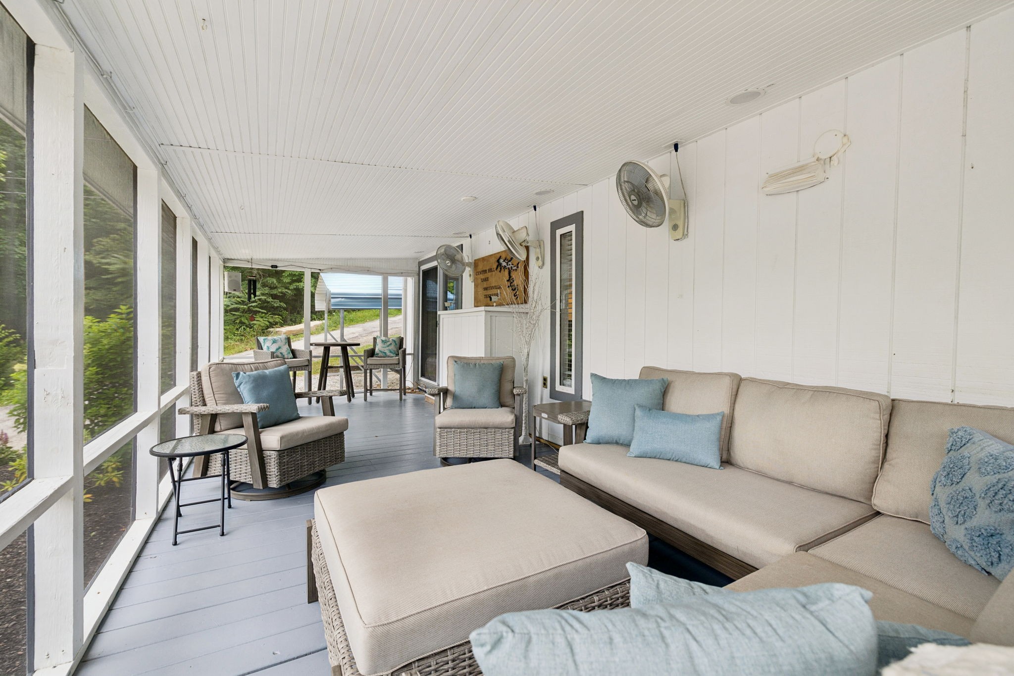 617 Still Point Road Smithville, TN 37166 - Photo 3 of 72 a living room with furniture and a large window