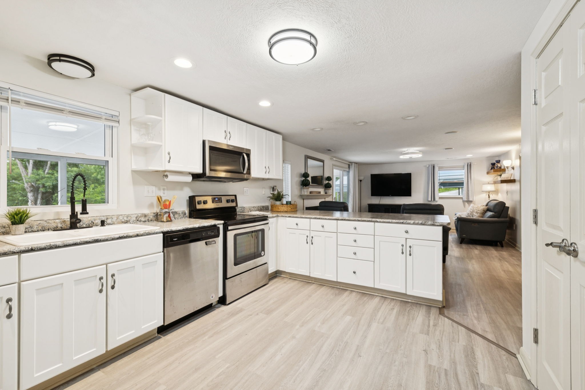 617 Still Point Road Smithville, TN 37166 - Photo 10 of 72