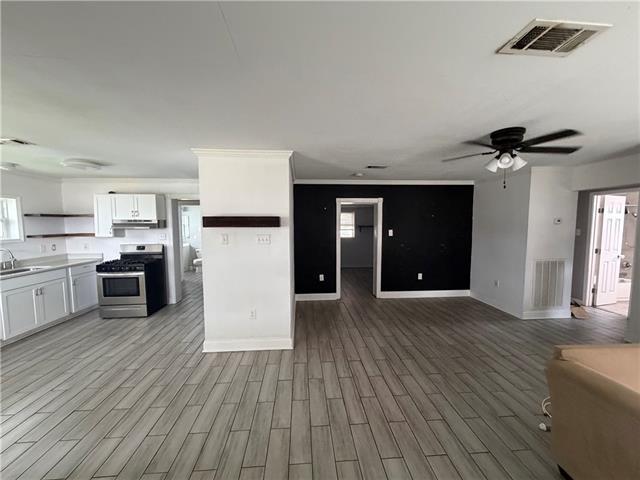 421 Garden Road Marrero, LA 70072 - Photo 3 of 16