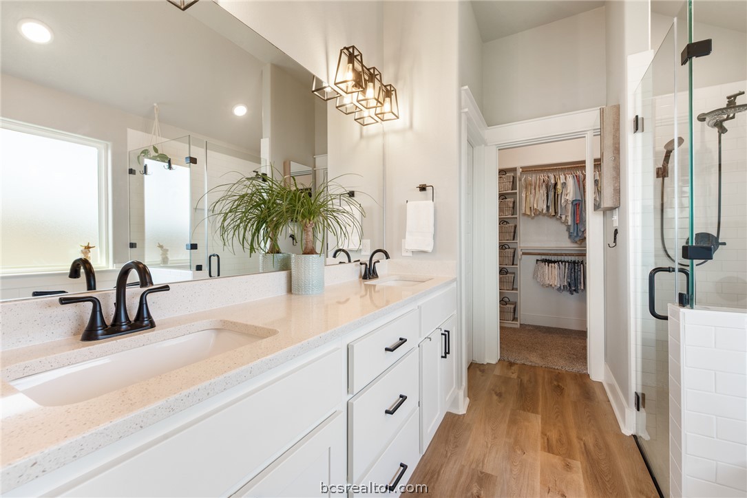 244 Brazos Bend Snook, TX 77879 - Photo 16 of 33