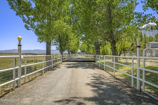 $3,890,000 | 389 Mottsville Lane, Gardnerville, NV 89460
