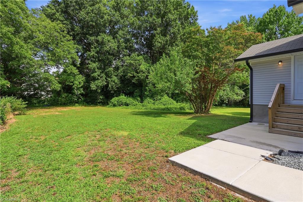 934 Forrest Street High Point, NC 27262 - Photo 26 of 28