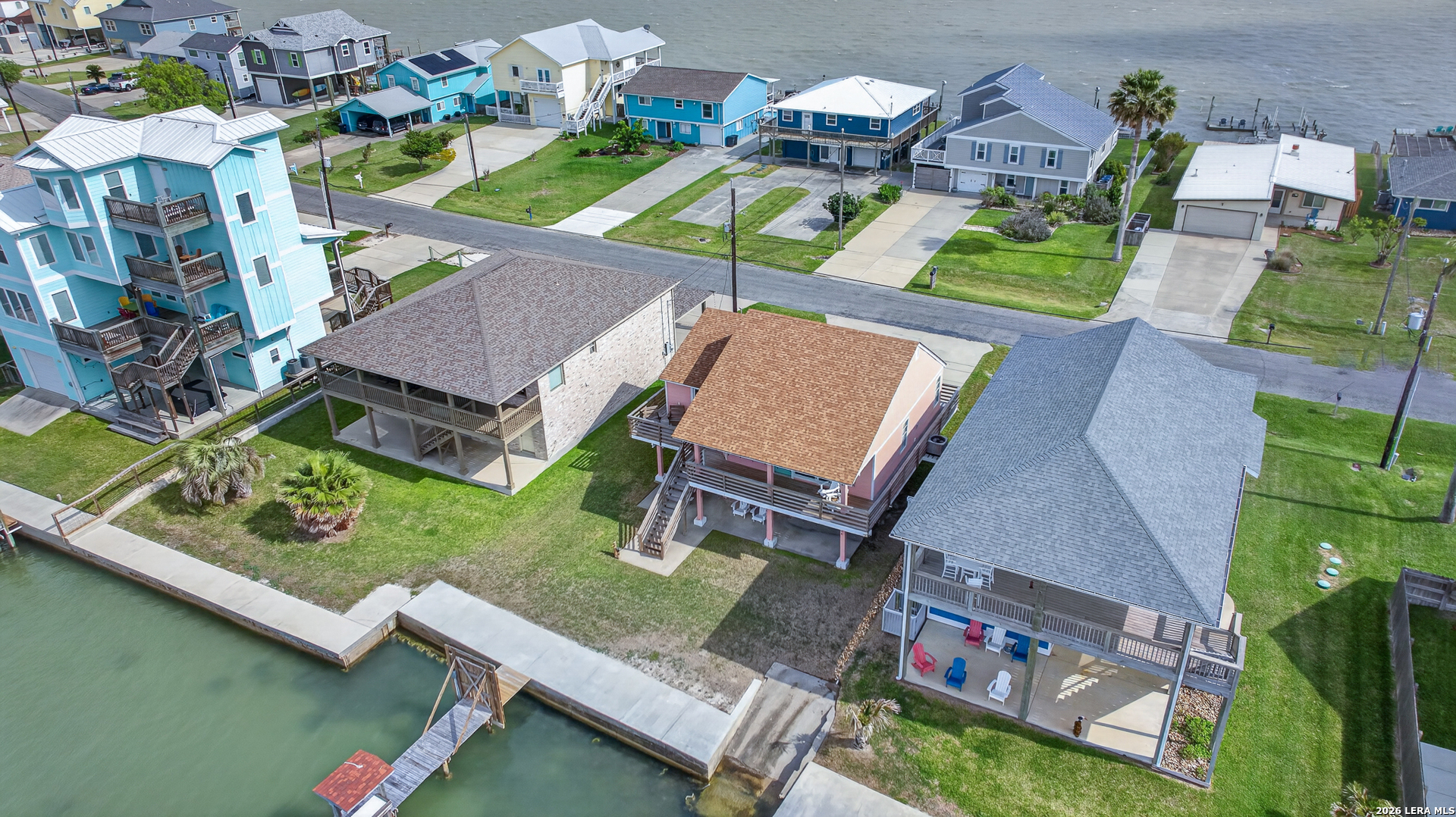 128 Copano Ridge Road Rockport, TX 78382 - Photo 32 of 36