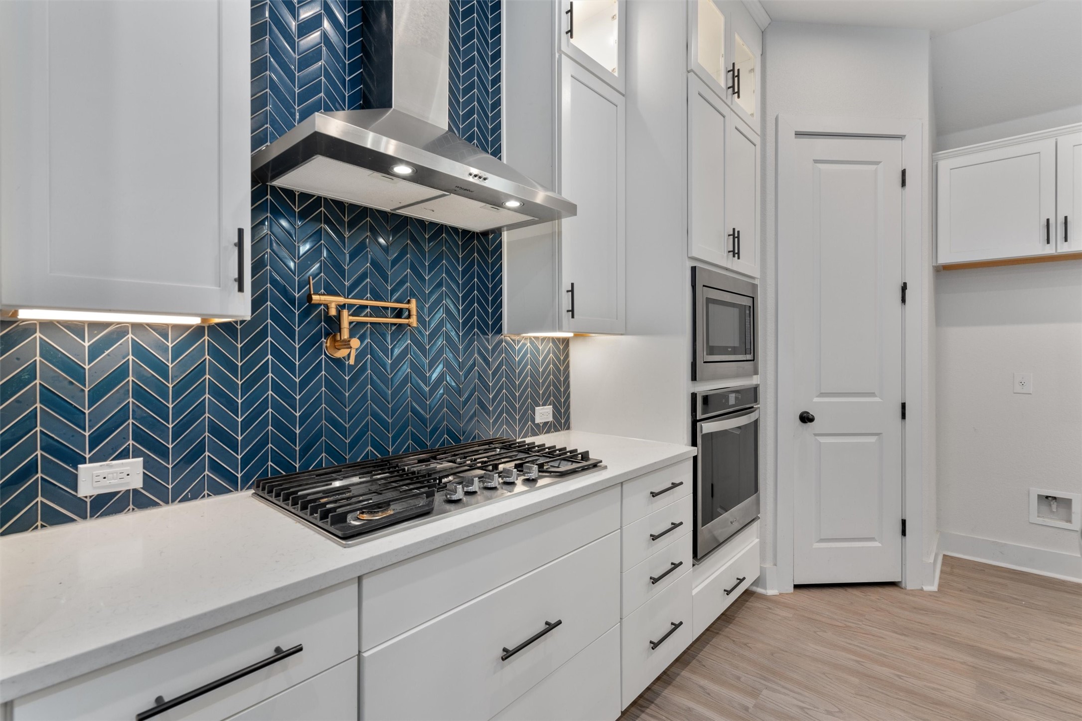 1001 Wolf Hollow Drive Georgetown, TX 78628 - Photo 9 of 35