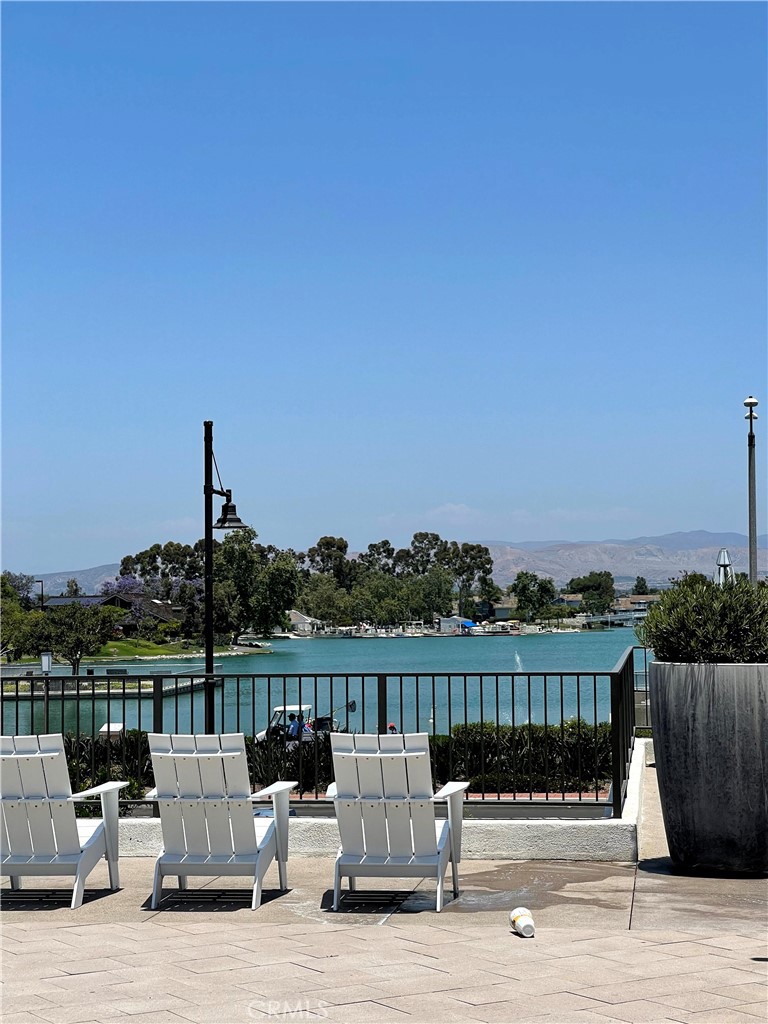 3 Rushingwind, Unit 4 Irvine, CA 92614 - Photo 28 of 34 Gallery Image 28