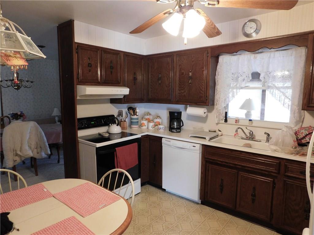 685 Wilhelm Road Hermitage, PA 16148 - Photo 4 of 16 Gallery Image 4