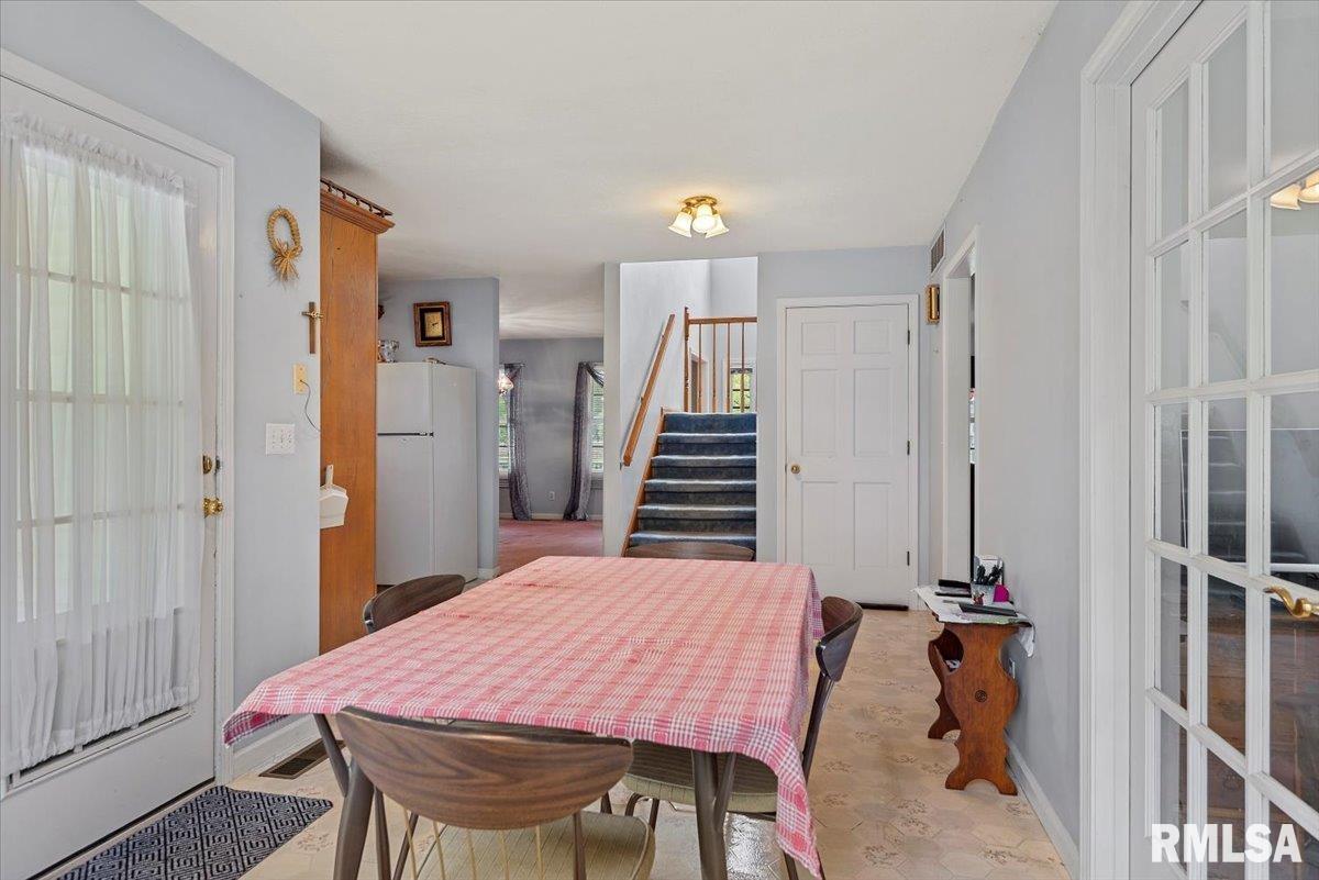 3300 Winch Road Springfield, IL 62707 - Photo 18 of 82