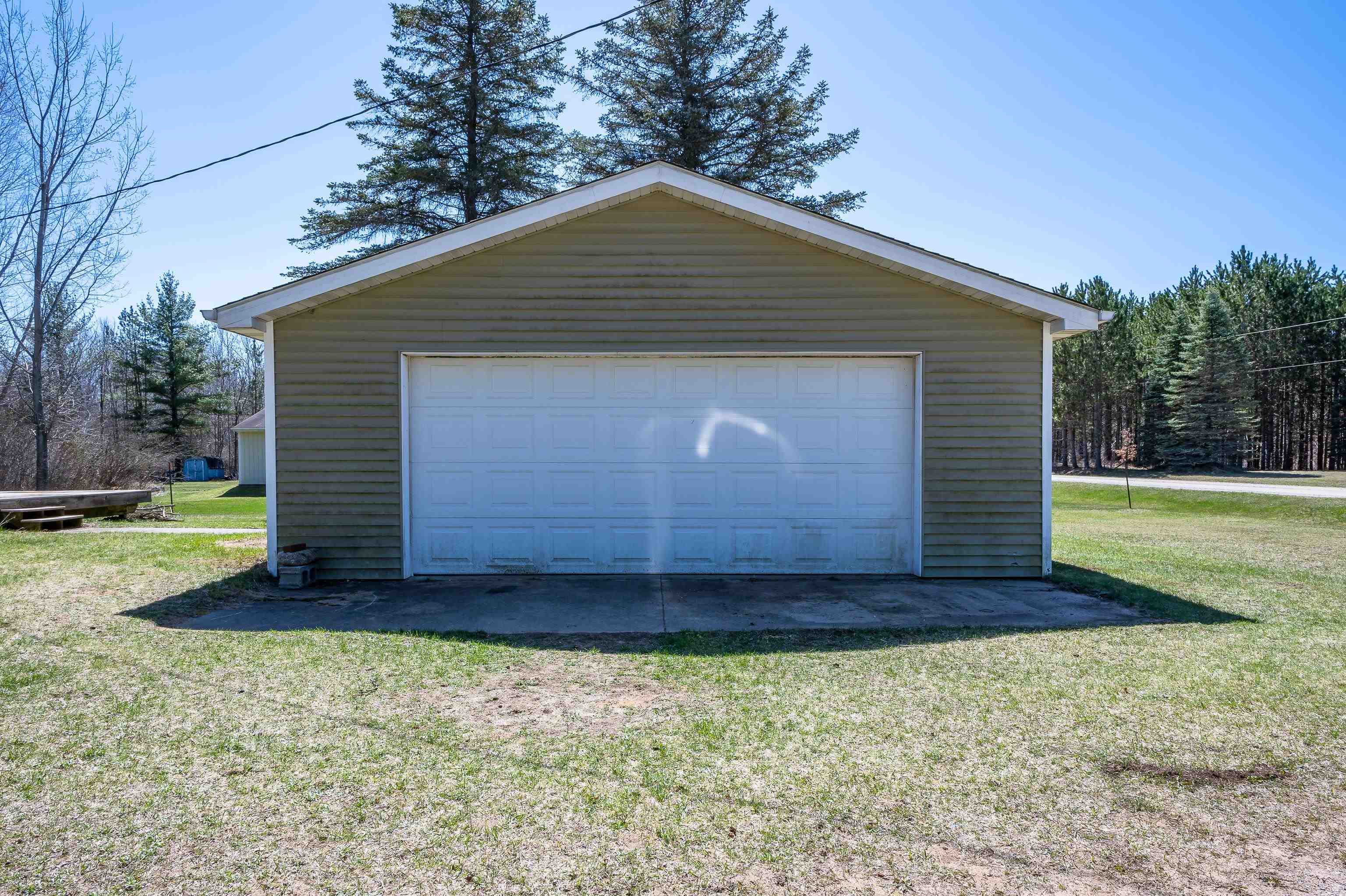 995 West Howard Road Beaverton, MI 48612 - Photo 34 of 53