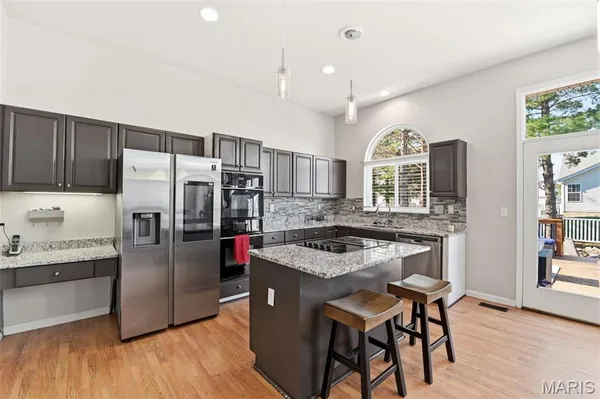 $450,000 | 15552 Debridge Way, Florissant, MO 63034