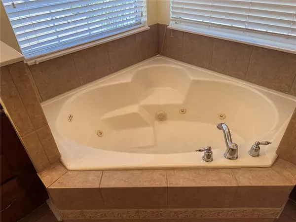 $2,995 | 1424 Spring Fest Lane, Orlando, FL 32828