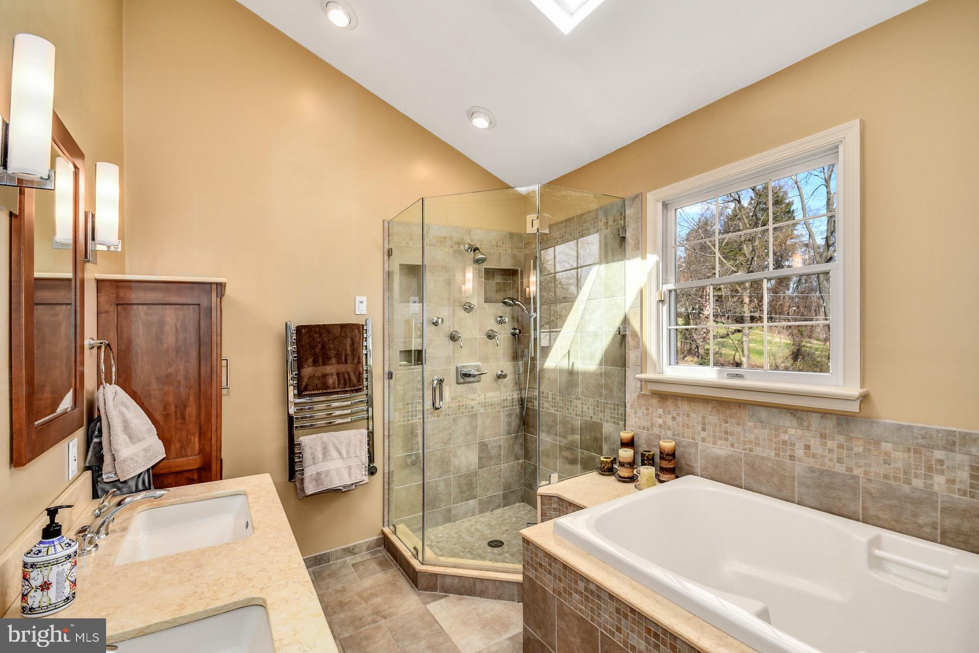 1225 Lenox Road Jenkintown, PA 19046 - Photo 22 of 37 Master Bath