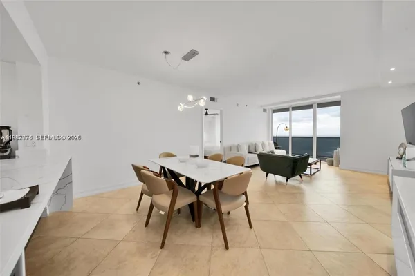 $10,000 | 1830 South Ocean Drive, Unit 4704, Hallandale Beach, FL 33009