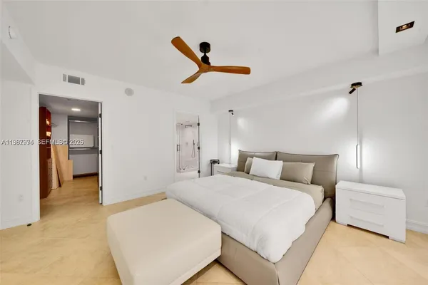 $10,000 | 1830 South Ocean Drive, Unit 4704, Hallandale Beach, FL 33009