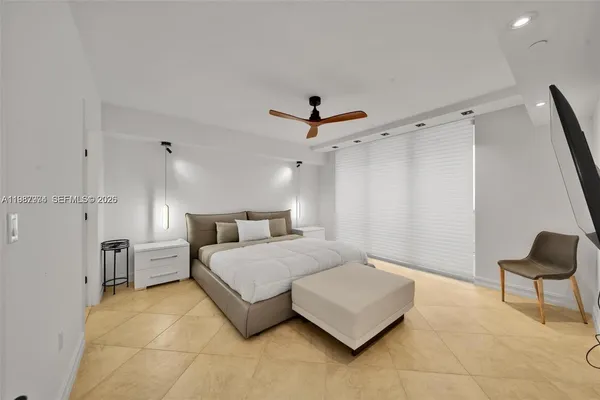 $10,000 | 1830 South Ocean Drive, Unit 4704, Hallandale Beach, FL 33009