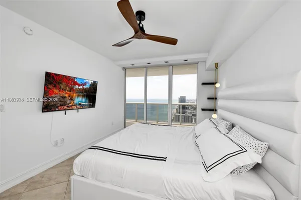 $10,000 | 1830 South Ocean Drive, Unit 4704, Hallandale Beach, FL 33009