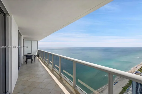 $10,000 | 1830 South Ocean Drive, Unit 4704, Hallandale Beach, FL 33009